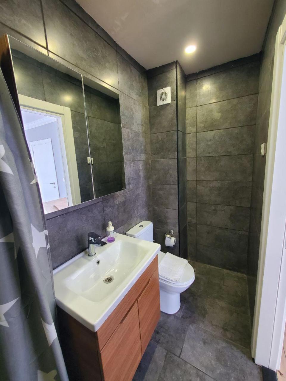 Budget Hotel Tourist Inn Arnavutkoy Екстериор снимка